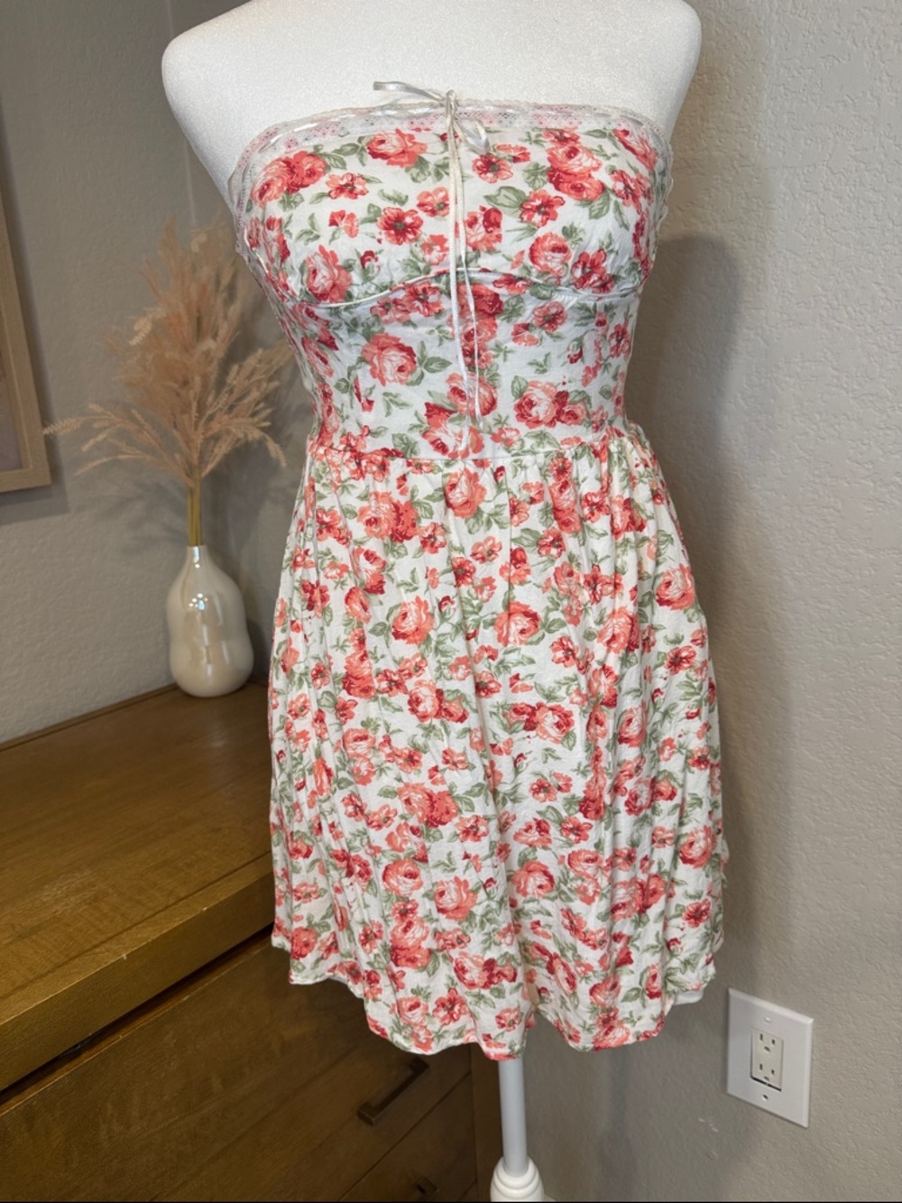 Aeropostale Strapless Floral Dress in White and Coral